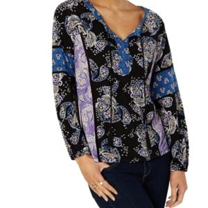 Just listed!  Cute boho styled blouse